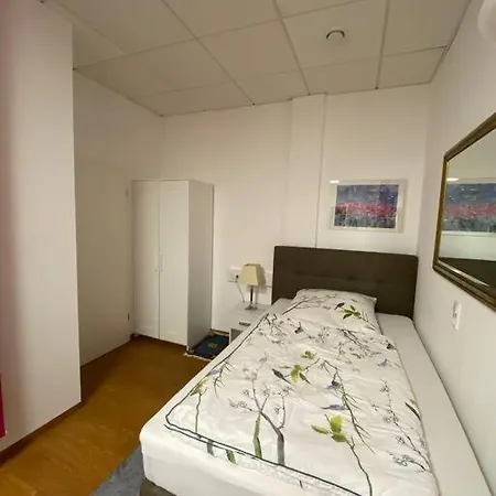 Ruhiger Rueckzugsort In Steinheim *